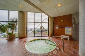 Sugar Mtn Resort On-Site Condo with Pool and Hot Tub